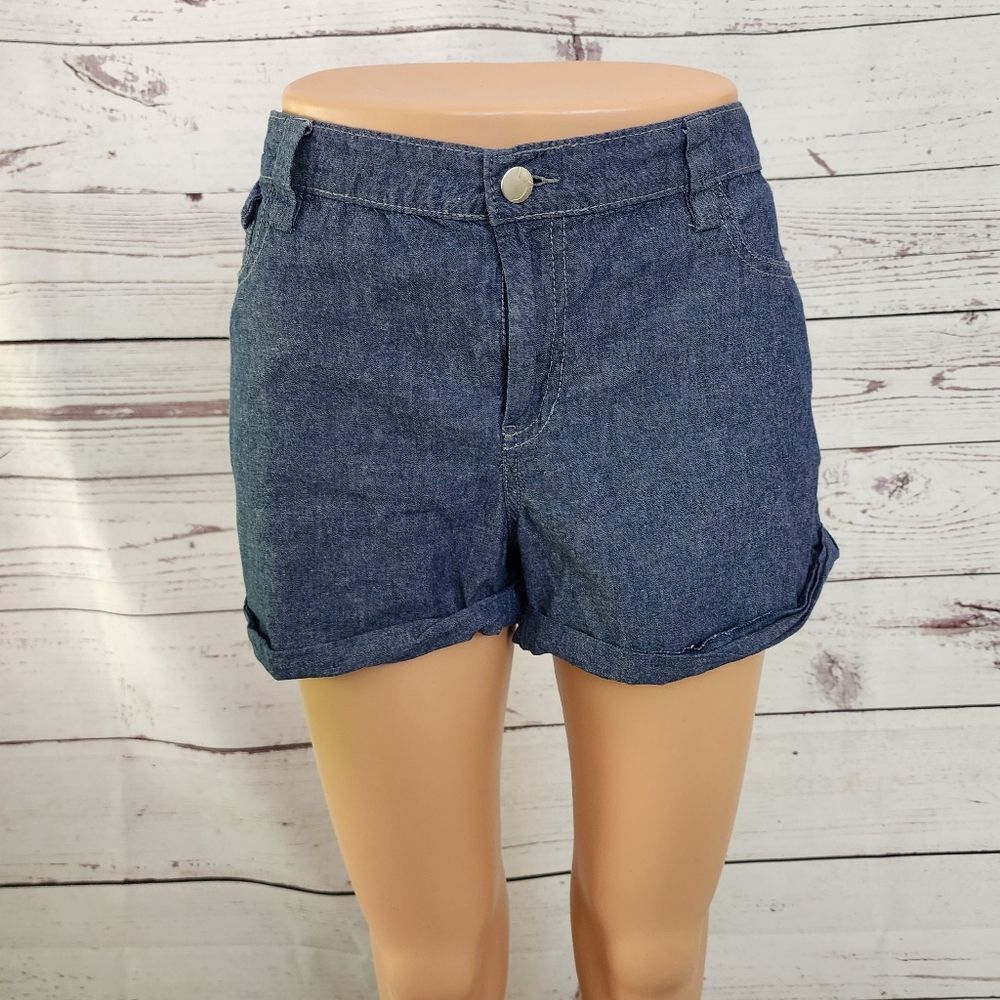 Joe's Chambray Denim Shorts Mid Rise – Size 31 – Lightweight 100% Cotton